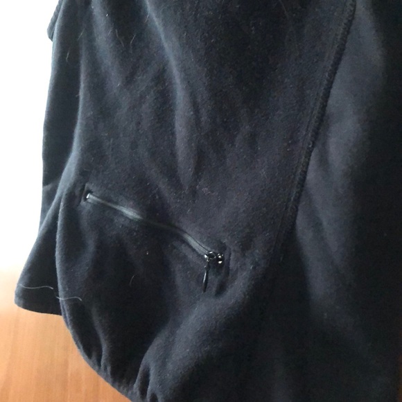 North Face vest - Picture 4 of 4